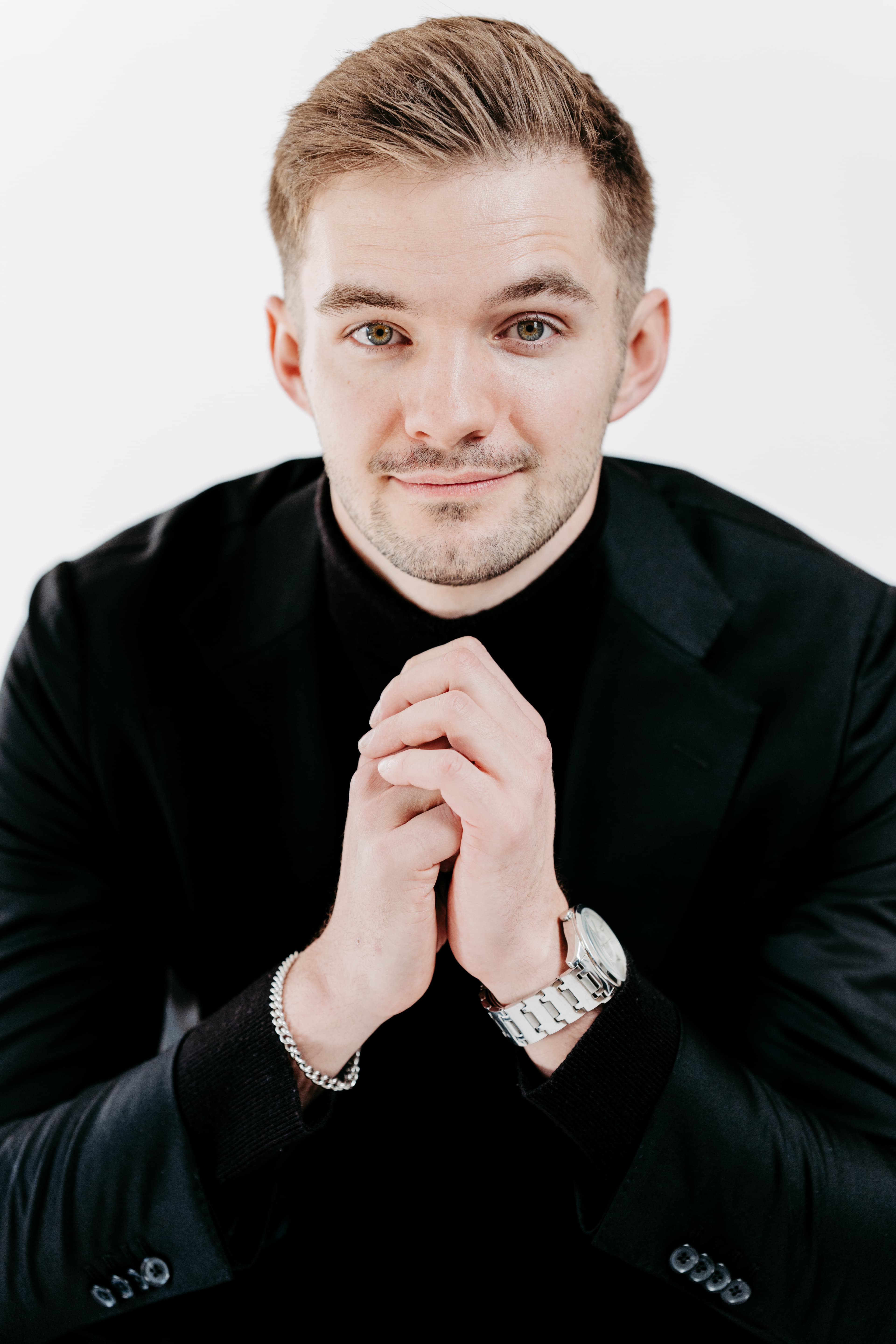 Chris Schaefer Violonist and DJ for corporate events